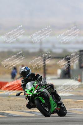 media/Mar-02-2025-Race Pace (Sun) [[8bec80ae00]]/12-Vested (Turn 2) 1111am/